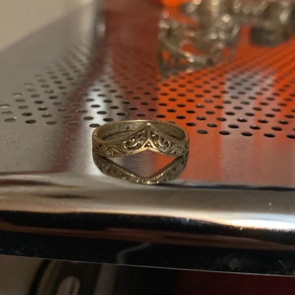 SELLING RINGS 💍💍💍💍 - Picture 12 of 16